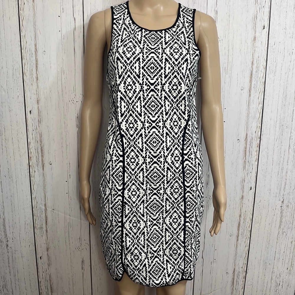 Tart Dress Black White Geometric Pattern Sleeveless Knee Length Sz Med